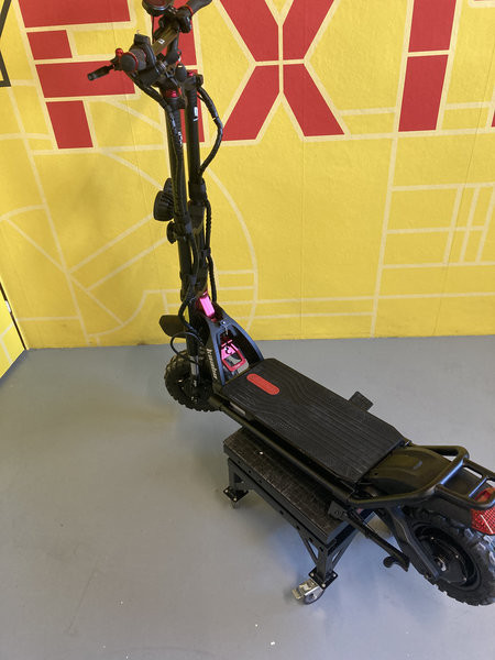 Kaabo Wolf Warrior 11 Plus - ridden for 4 km
