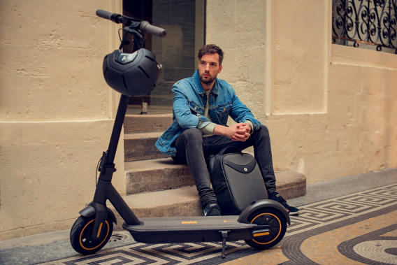 220 Euro Rabatt auf E-Scooter: Segway-Ninebot Max G30D II stark